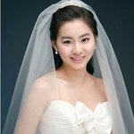 <b>웨딩</b>드레스가 잘 어울리는 여자 아이돌