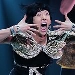 팬들은 해탈한 조권의 엽사와 든든한 <b>후원자들</b>