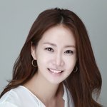 얼마전 <b>양악</b>수술 후 신은경, 첫 프로필 공개