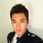 슈퍼주니어 최시원 <b>제복</b>입은 모습