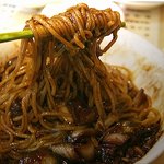 자장면vs<b>짬뽕</b>