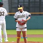 조여정 허벅지 <b>들통</b>, 살 빠진거 아니었어?