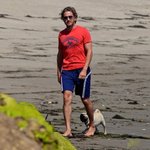 제라드 버틀러, 어디든 동반자와 함께하는 모습?