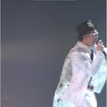 g드래곤, 슈퍼히어로의 탄생