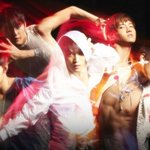 ☆핵폭탄급남자아이돌슈퍼히트곡으로같은시간데뷔하면☆