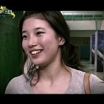 수지 앞니 토끼같아,..