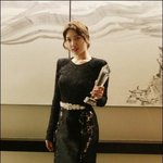 박신혜 <b>반전</b>뒤태 공개, 이렇게 날씬했다니