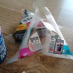 삼각김밥을 샀는데요 내용물이 없어요