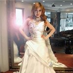 <b>2ne1</b> 박봄 웨딩드레스 입은 모습