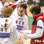 ★★★샤이니vs비스트★★★(낚시글인데ㅠㅠ,,,)