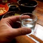 술 <b>한잔</b>만 하고 갈께요.