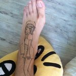 ▶▶▶▶▶▶23살 남자친구의 화려한 문신