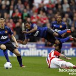 맨체스터 유나이티드, 스토크시티와 1-1 무승부. 박지성은 결장