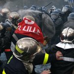 프랑스 소방관의 위엄.<b>txt</b>