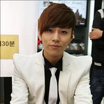 용준형vs<b>지연</b>