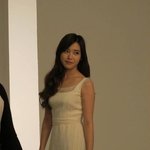 아이유, 소녀에서 <b>여신</b>으로