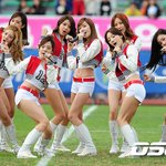'국보<b>급</b> 걸그룹' 소녀시대, 부산에 떴다