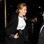 스칼렛 요한슨! 다시 되찾은 건<b>강미</b>! 건강미녀다! 건강미녀가 나타났다...