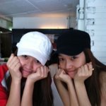 제시카 크리스탈 정자매 새사진! 이렇게 예쁜 자매를 낳은 어머니가...