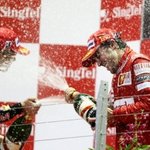 2011 시즌 개막전에서 우승한 세바스찬 <b>베텔</b>