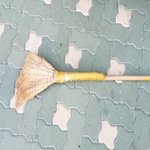 ★양아치패딩군단이 <b>빗자루</b> 낙하해서 맞았어요ㅠㅠㅠㅠ☆