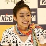 자랑스러운 <b>한글</b> 패션 스타일의 스타들