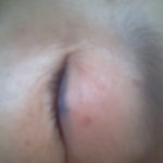 싸인펜으로 아이라인 그린 우리엄마...ㅋㅋㅋ