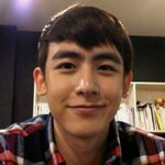 부담될 <b>정도</b>로 진한 <b>눈썹</b>의 연예인들