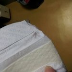 [사진첨부] <b>여성용품</b>에서 벌레가~ 꼭 읽어봐 주세요...