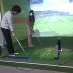 친구들과 함께 <b>골프</b> 한게임 스트레스 확~