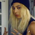 네일<b>아트</b> 하는 남자 연예인들 모음