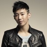 머리, 눈썹에 스크래치 <b>표시</b>한 연예인들