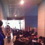 한국외대 학생들, <b>본관</b> 점거하고 싸우고 있습니다!