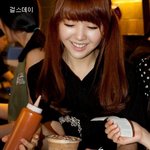 연예인들이 <b>직접</b> 타주는 맛있는 커피.jpg