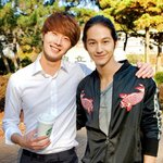 훈내가 <b>진동</b>하는 우정, 정일우-김범