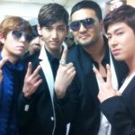 최강창민 v브이v하고 찍은 사진 모음