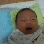 ♥♡♥졸면서 <b>이유식</b> 먹는 내조카♥♡♥