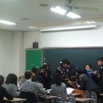 개념<b>상실</b>한 기자들