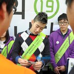 편의점 1일 점주가 된 박재범, 신분증 검사도 꼼꼼히ㅋㅋㅋㅋ