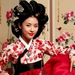 한국 적인 매력이 가득한 드라마 속 한복 <b>st</b>