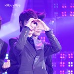 얘네는 아이돌이에요 하트<b>병자</b>에요ㅡㅡ?