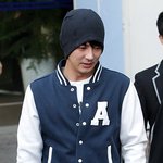 소집해제한 <b>전진</b>, 울었어?ㅋㅋㅋ