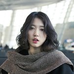한껏 물오른 미모의 박신혜, 많이 <b>여성</b>스럽네