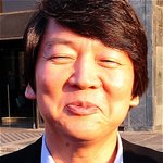 누리꾼들 "안철수, 노블레스 오블리주 <b>실천</b>한 통큰 기부"
