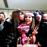 <b>생일</b>을 맞아 몰래카메라를 당했다는 산다라박ㅋㅋ