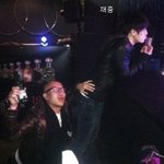 한 남자연예인의 비매너손 &amp; 문어발 인맥 인증샷들