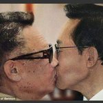 남자친구가 <b>다른</b>사람이랑 키스하는걸 목격했어요;;; <b>사진</b>인증 ㅜㅜ