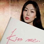 남자 모델 <b>아찔</b>하게 만든 김민희 포스! 촬영장 직찍 방출★★★