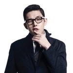 어떤 안경도 야무지게 소화하는 <b>유아</b>인ㄷㄷ