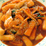 떡볶이국물에찍어먹으면더맛잇는음식은?!!!!!!!!!!<b>순대</b>vs튀김